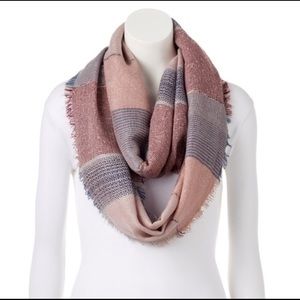 ✨Host Pick!✨ LC Lauren Conrad Infinity Scarf